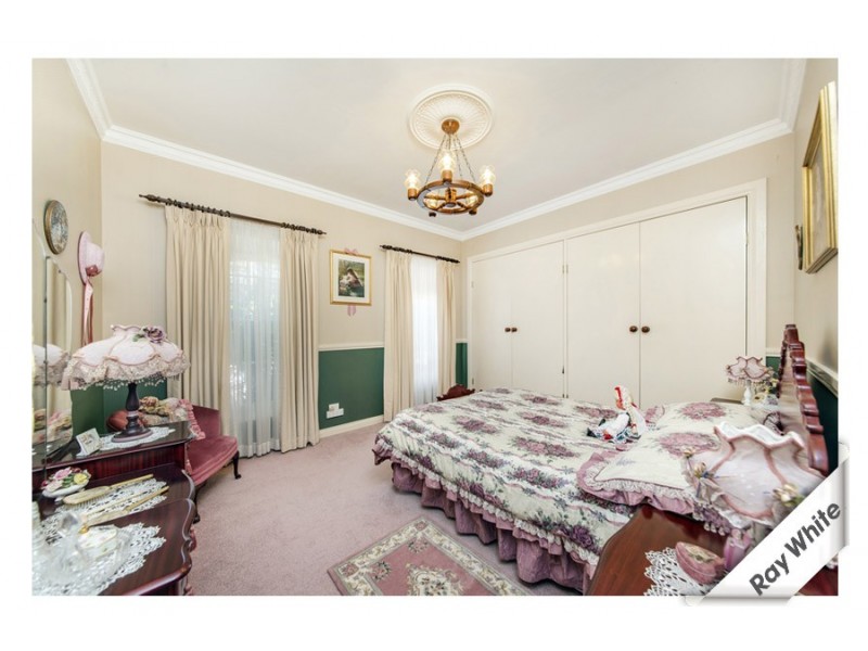 5 William Wilkins Crescent, Isaacs ACT 2607