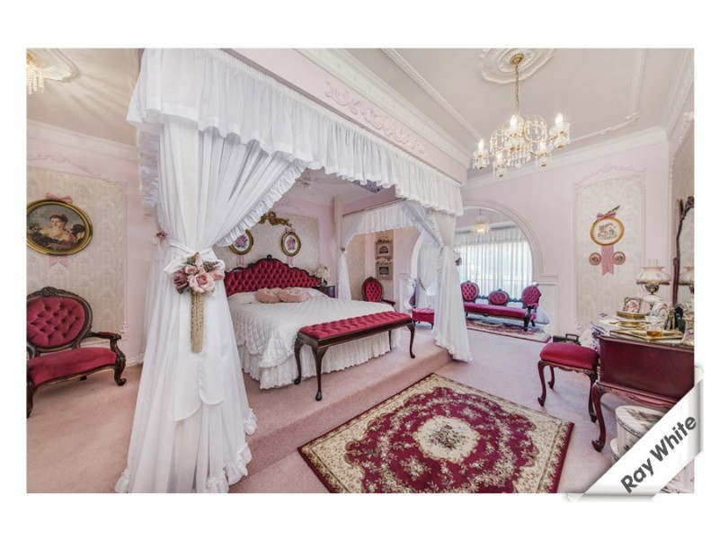 5 William Wilkins Crescent, Isaacs ACT 2607