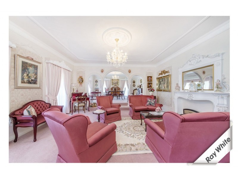 5 William Wilkins Crescent, Isaacs ACT 2607