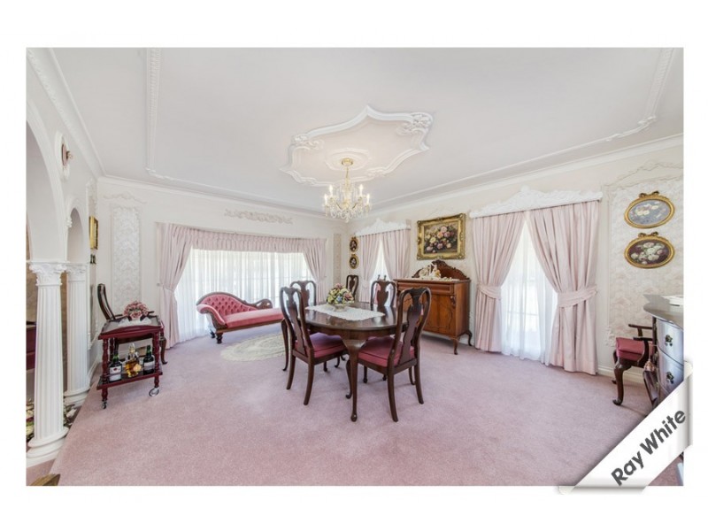 5 William Wilkins Crescent, Isaacs ACT 2607