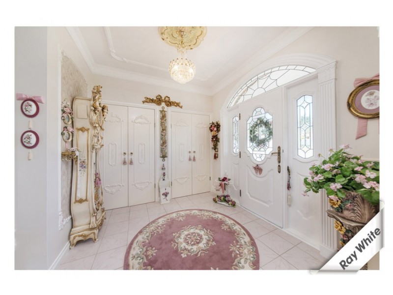 5 William Wilkins Crescent, Isaacs ACT 2607