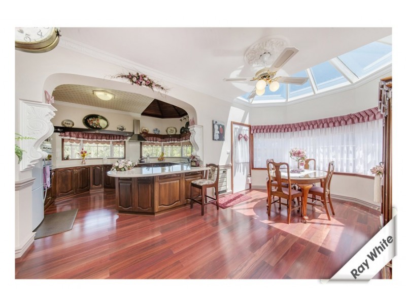 5 William Wilkins Crescent, Isaacs ACT 2607