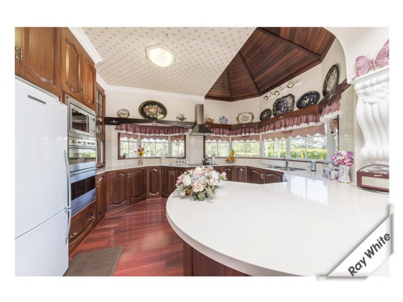 5 William Wilkins Crescent, Isaacs ACT 2607