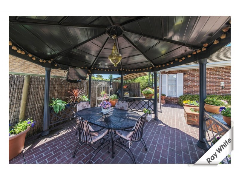 5 William Wilkins Crescent, Isaacs ACT 2607