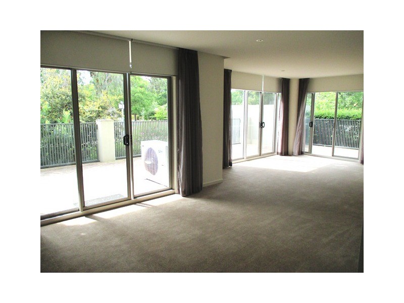 86/23 Macquarie Street, Barton ACT 2600