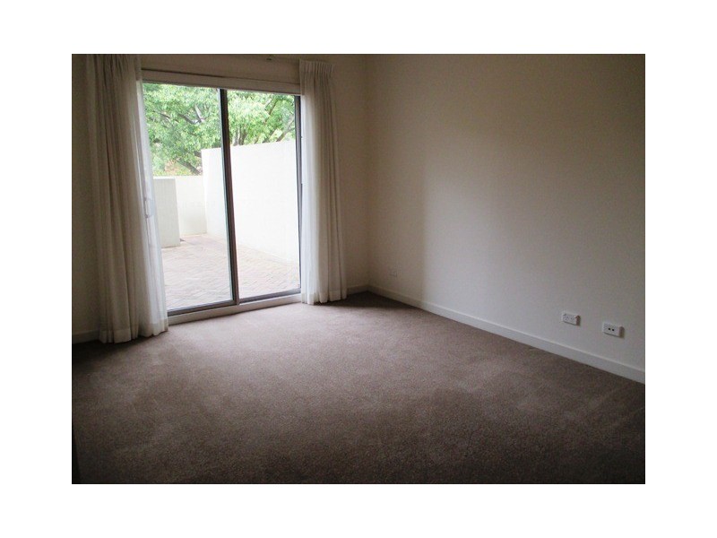 86/23 Macquarie Street, Barton ACT 2600