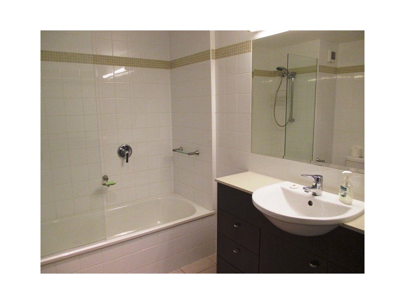 86/23 Macquarie Street, Barton ACT 2600