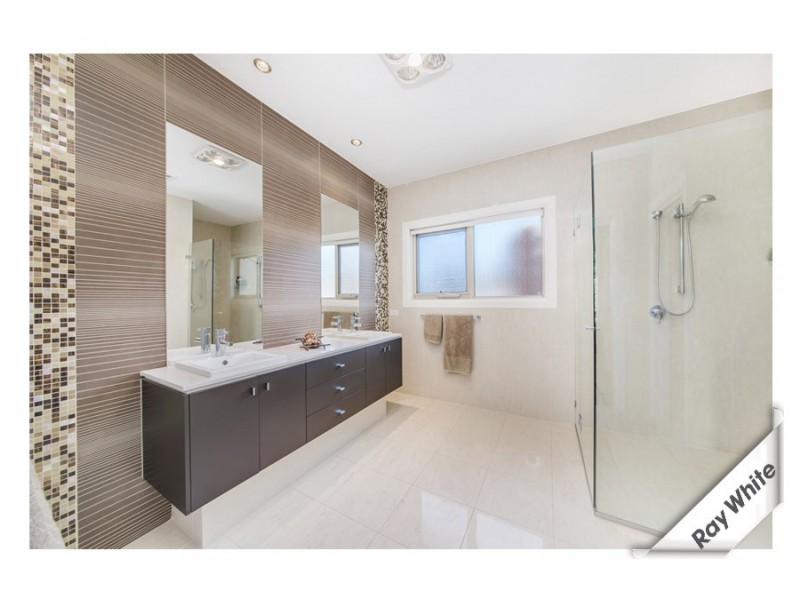 14 Akame Crescent, O’malley ACT 2606