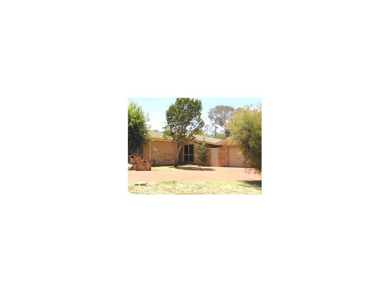 3 RIORDAN STREET, Fadden ACT 2904