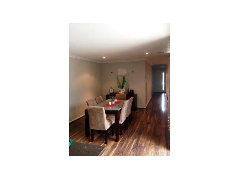 8 Maris King Street, Casey ACT 2913