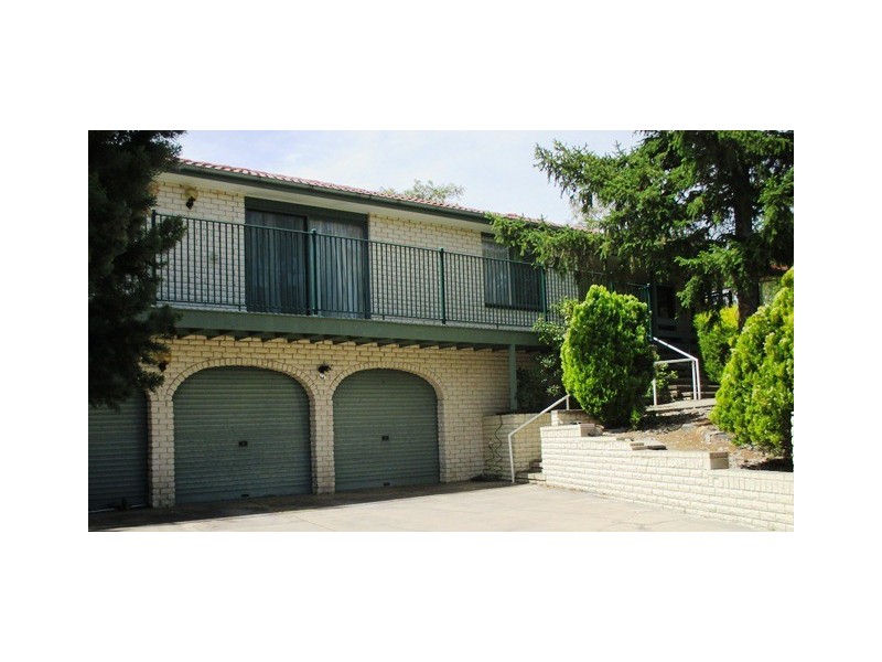 77 Langdon Avenue, Wanniassa ACT 2903