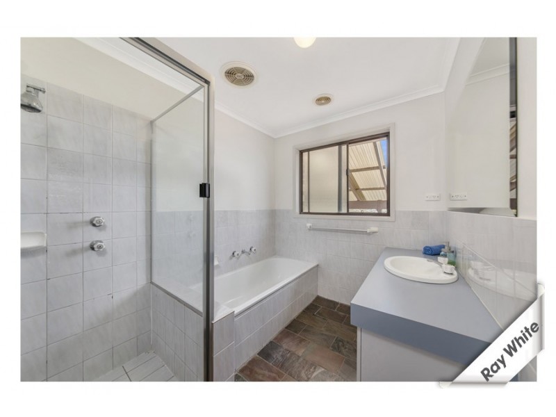 66 Carter Crescent, Calwell ACT 2905