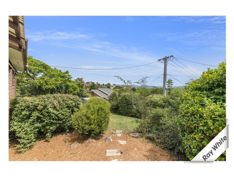 66 Carter Crescent, Calwell ACT 2905