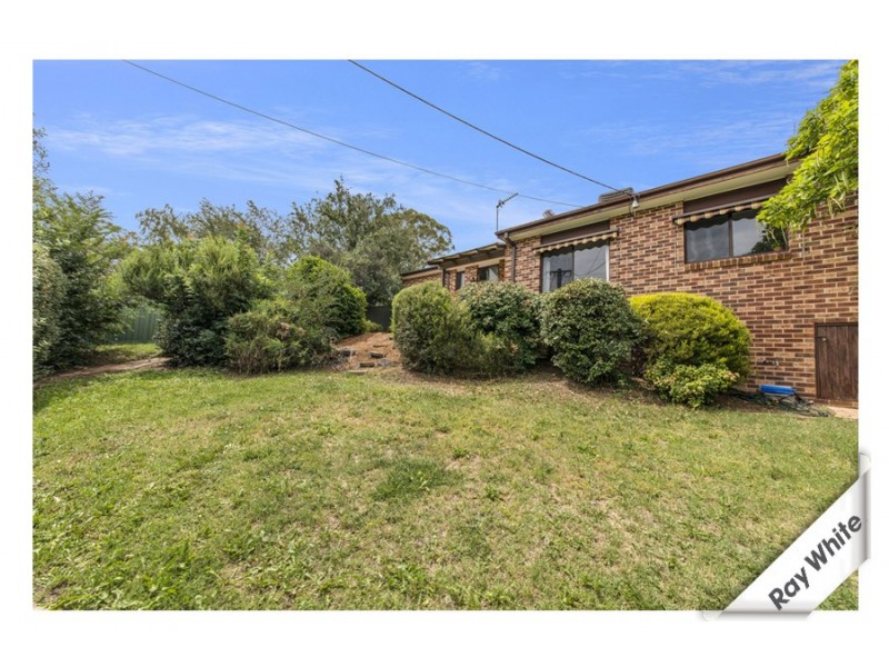 66 Carter Crescent, Calwell ACT 2905