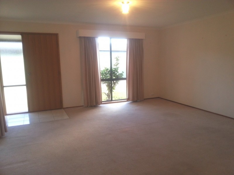 3 Oakwood Place, Isabella Plains ACT 2905