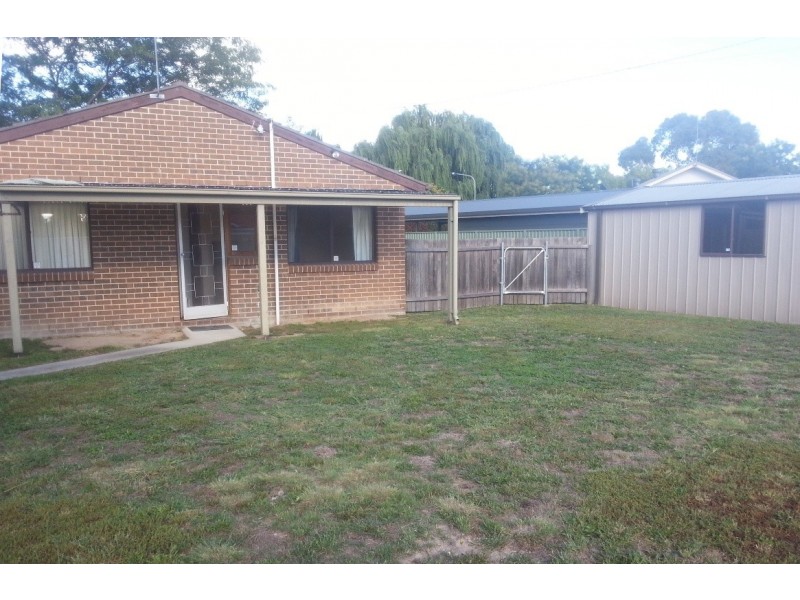 3 Oakwood Place, Isabella Plains ACT 2905