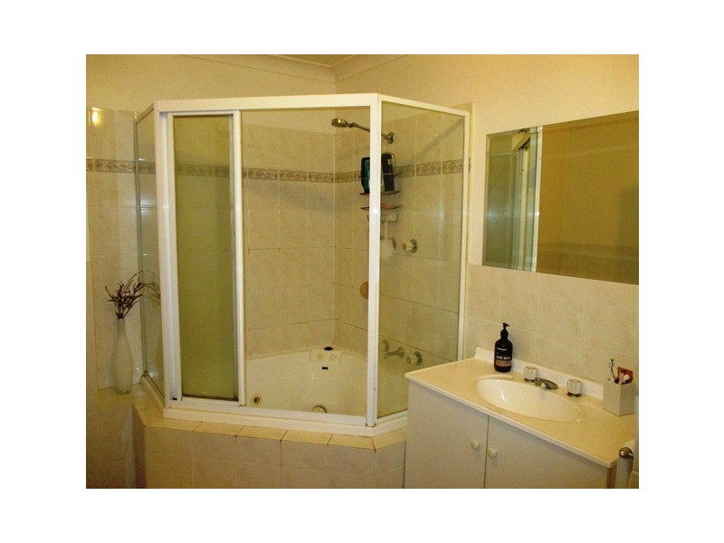 11c/12 Albermarle Place, Phillip ACT 2606