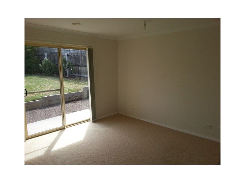 6 Brice Place, Macgregor ACT 2615