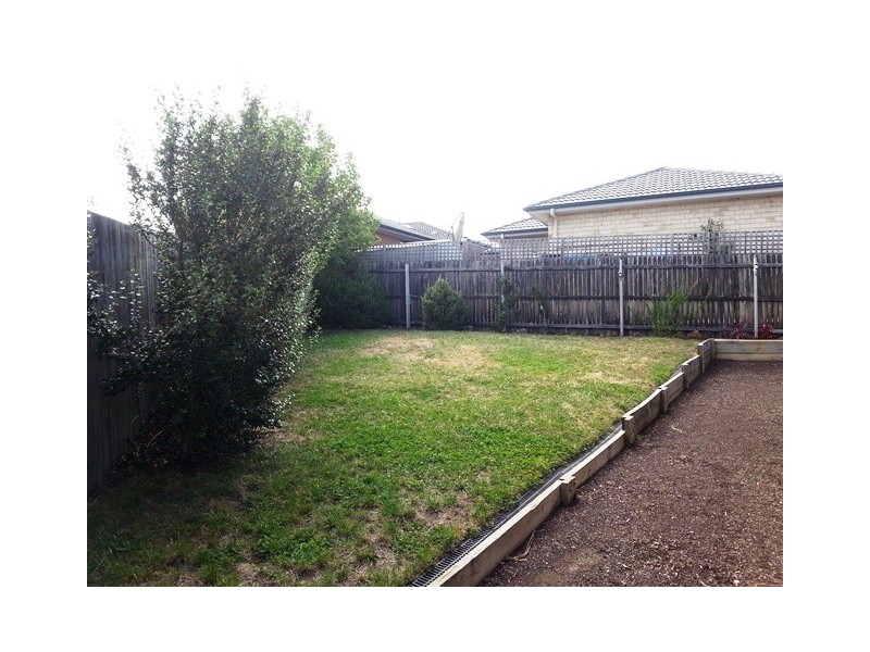 6 Brice Place, Macgregor ACT 2615