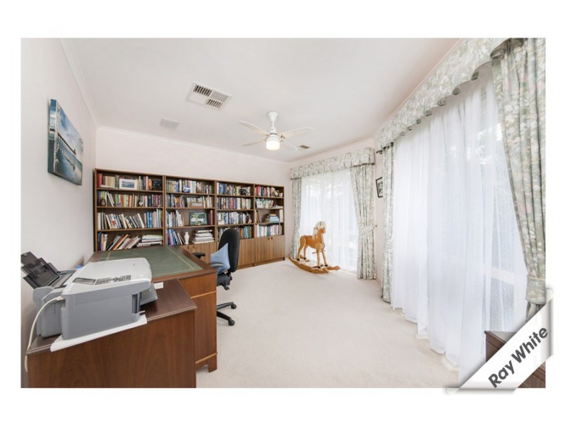 1 Bolger Place, Kambah ACT 2902