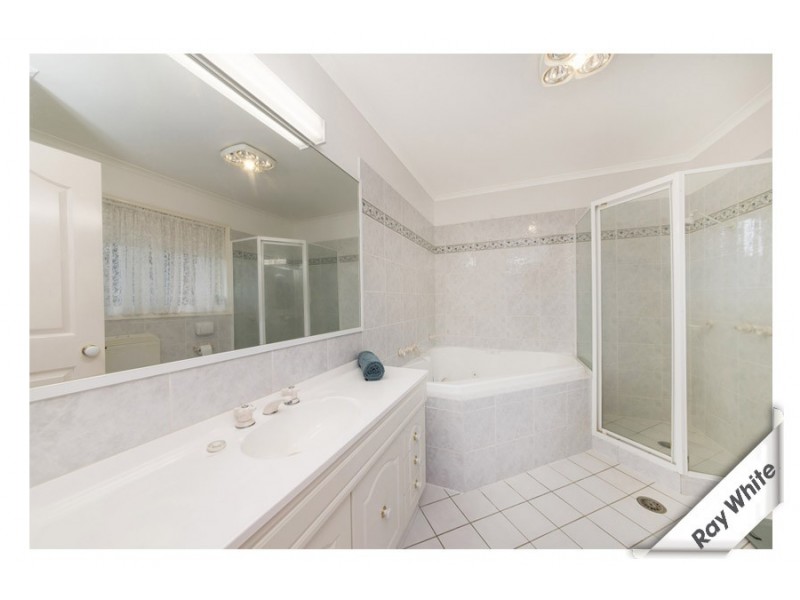 1 Bolger Place, Kambah ACT 2902