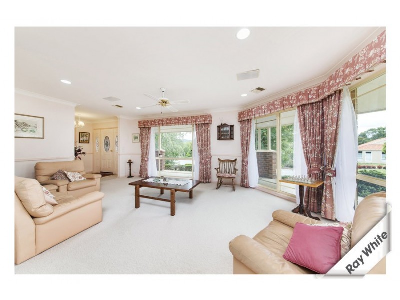 1 Bolger Place, Kambah ACT 2902