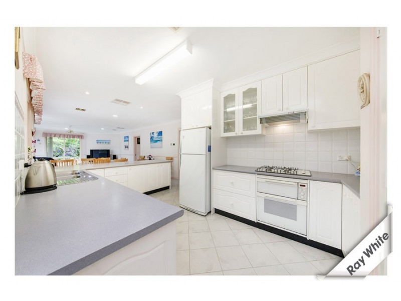 1 Bolger Place, Kambah ACT 2902