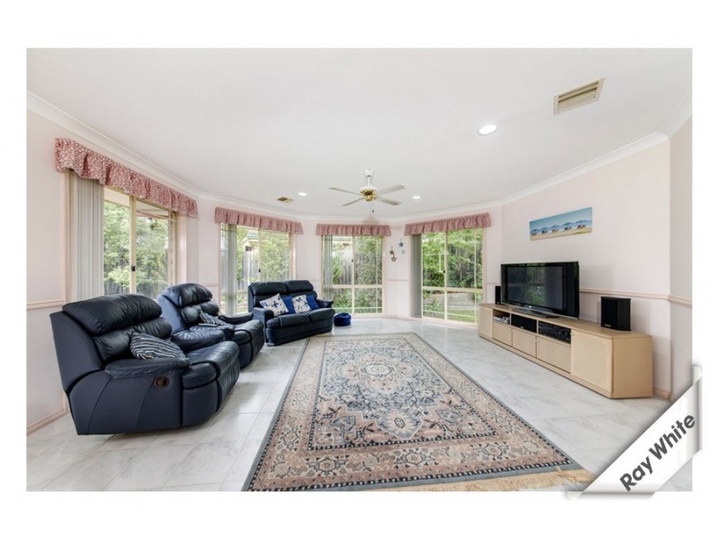 1 Bolger Place, Kambah ACT 2902