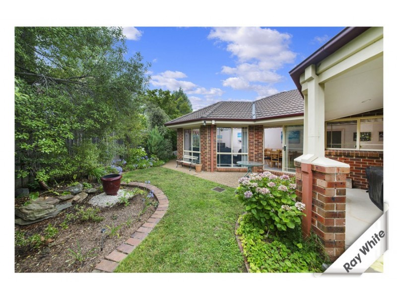 1 Bolger Place, Kambah ACT 2902