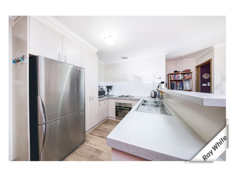 8/15 Scarfe Close, Gordon ACT 2906