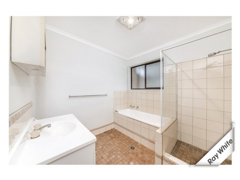 21/25 Pinkerton Circuit, Kambah ACT 2902