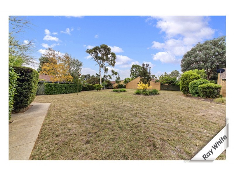 21/25 Pinkerton Circuit, Kambah ACT 2902