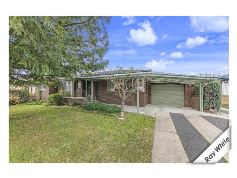 13 Winton Place, Holder ACT 2611