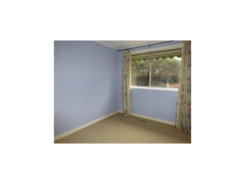 26 Coane Street, Holder ACT 2611
