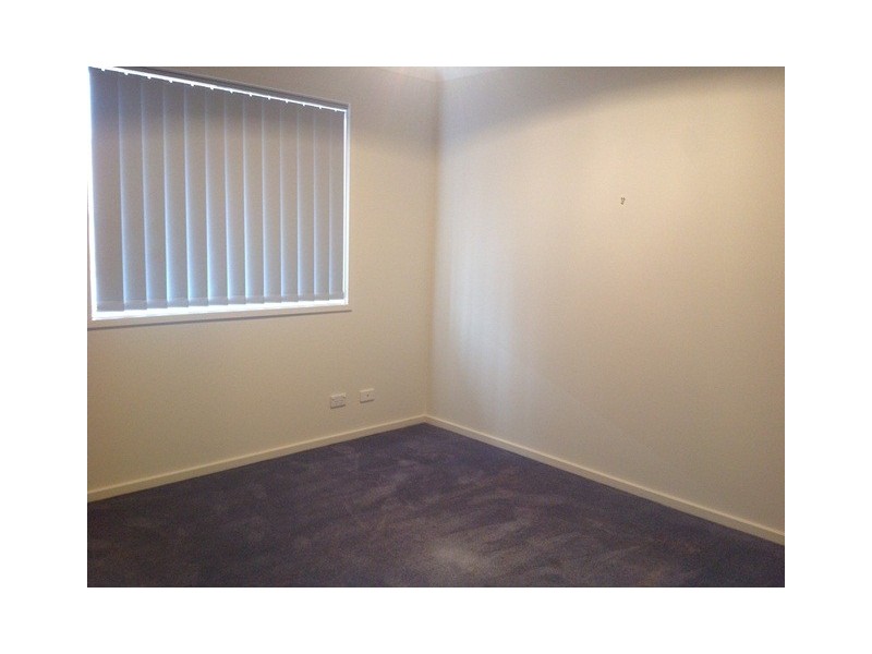 87 HENRY KENDALL STREET, Franklin ACT 2913