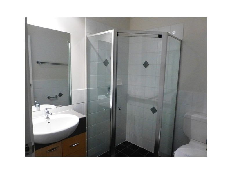 2/121 Streeton Drive, Stirling ACT 2611