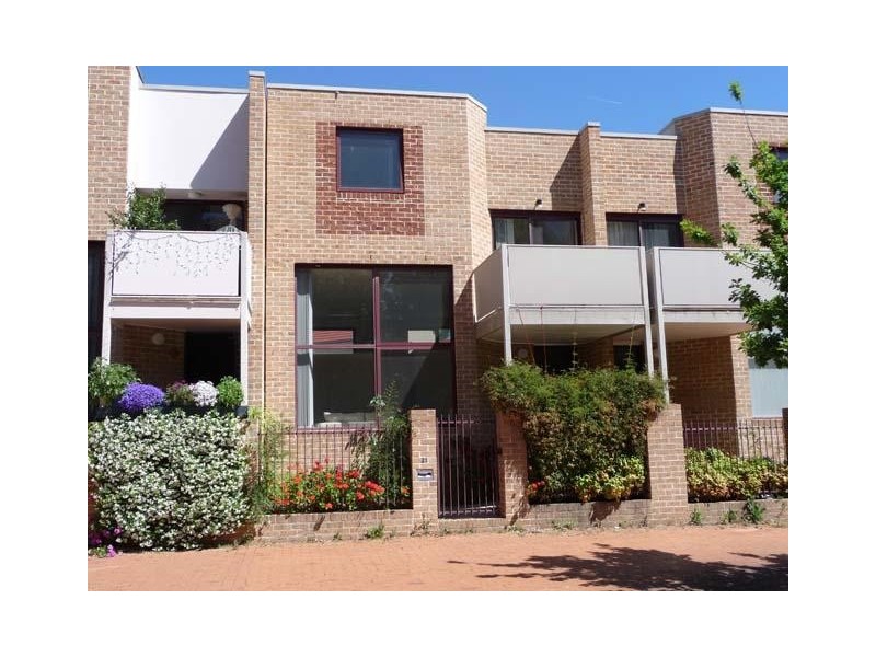 21 Cavanough Street, Phillip ACT 2606