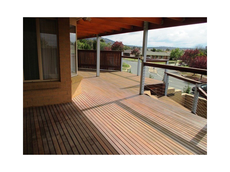 11 Burrumarra Avenue, Ngunnawal ACT 2913