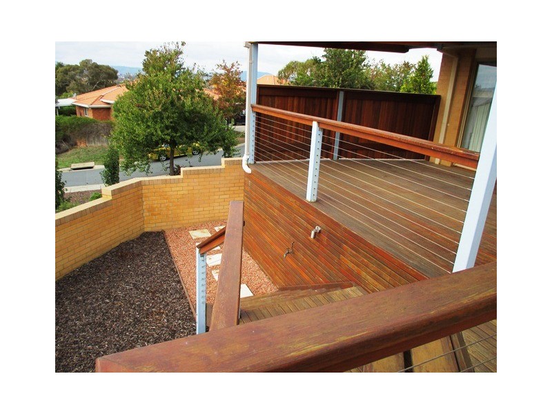 11 Burrumarra Avenue, Ngunnawal ACT 2913