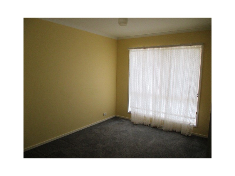 11 Burrumarra Avenue, Ngunnawal ACT 2913