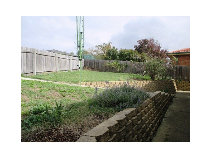 11 Burrumarra Avenue, Ngunnawal ACT 2913