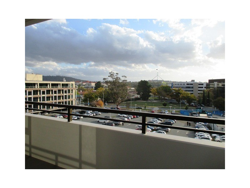 117/32 Blackall Street, Barton ACT 2600