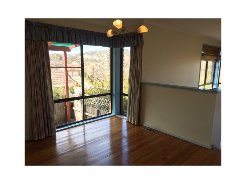 4 Dempsey Place, Gordon ACT 2906