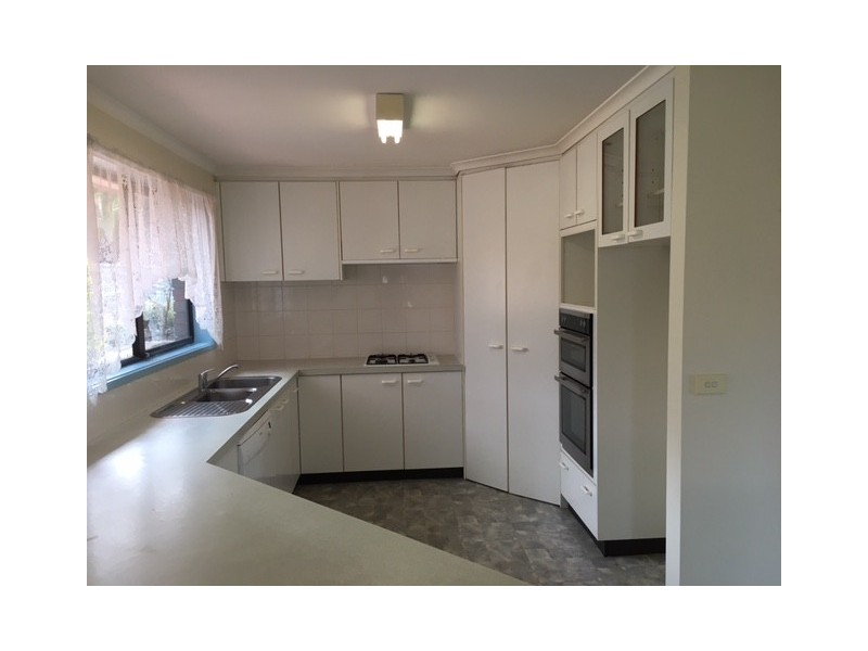 4 Dempsey Place, Gordon ACT 2906