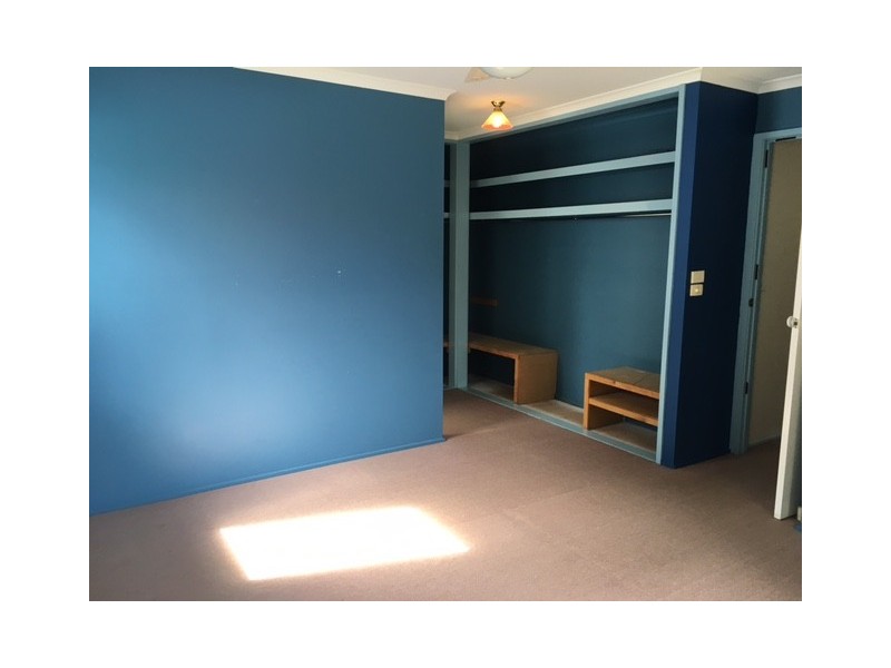 4 Dempsey Place, Gordon ACT 2906