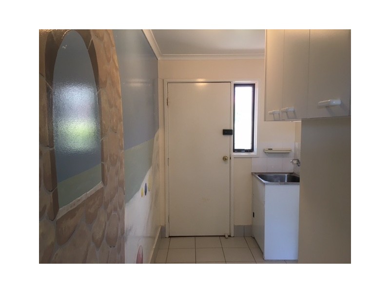 4 Dempsey Place, Gordon ACT 2906