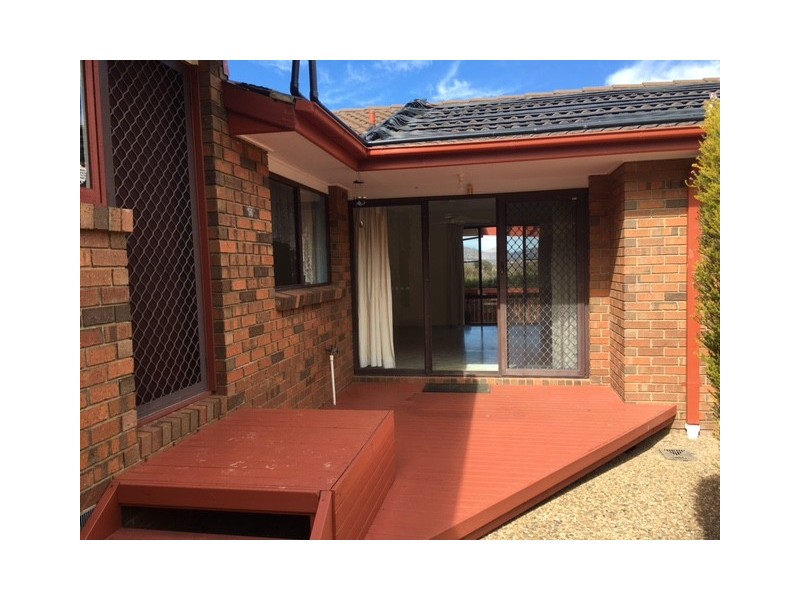 4 Dempsey Place, Gordon ACT 2906