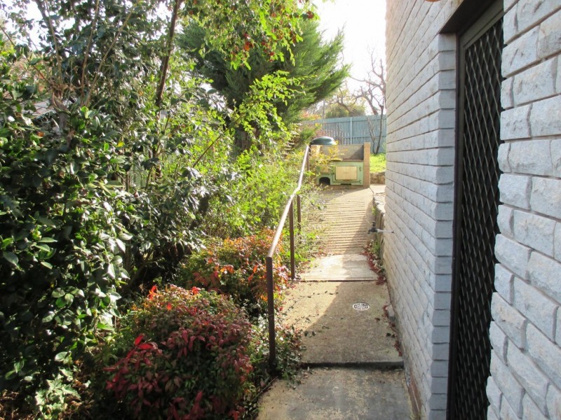 77a Langdon Avenue, Wanniassa ACT 2903