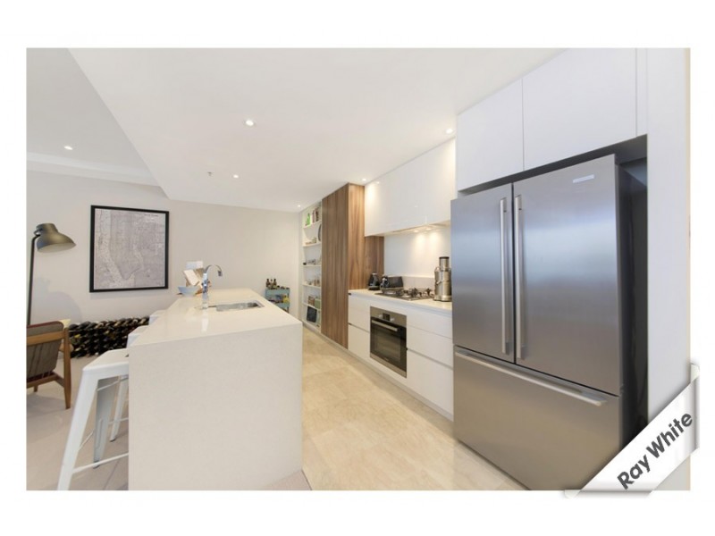 1418/240 ‘Manhattan on the Park’ Bunda Street, City ACT 2601