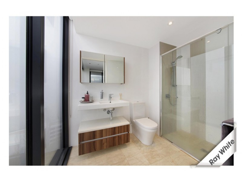 1418/240 ‘Manhattan on the Park’ Bunda Street, City ACT 2601